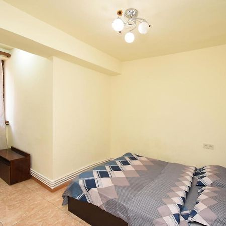 A&X Hostel&tours Erivan Exterior foto