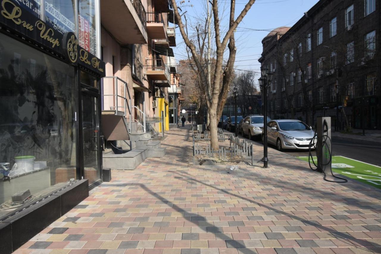 A&X Hostel&tours Erivan Exterior foto