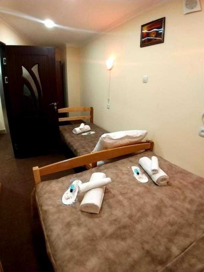 A&X Hostel&tours Erivan Exterior foto